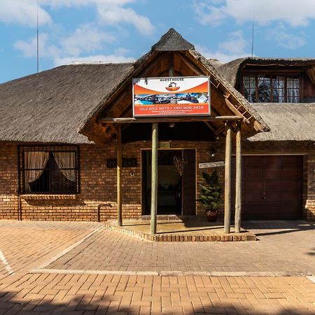 Thatch Haven Guesthouse Centurion Eksteriør billede