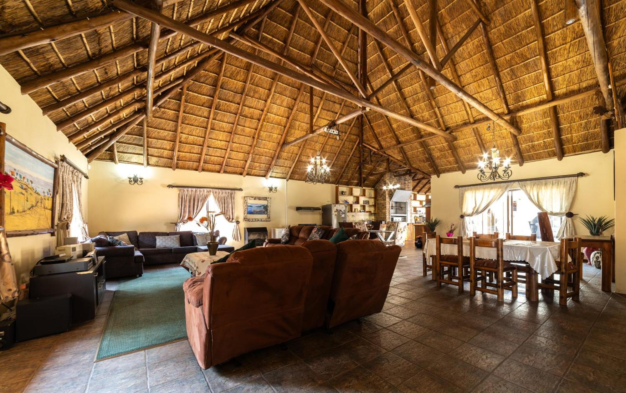 Thatch Haven Guesthouse Centurion Eksteriør billede