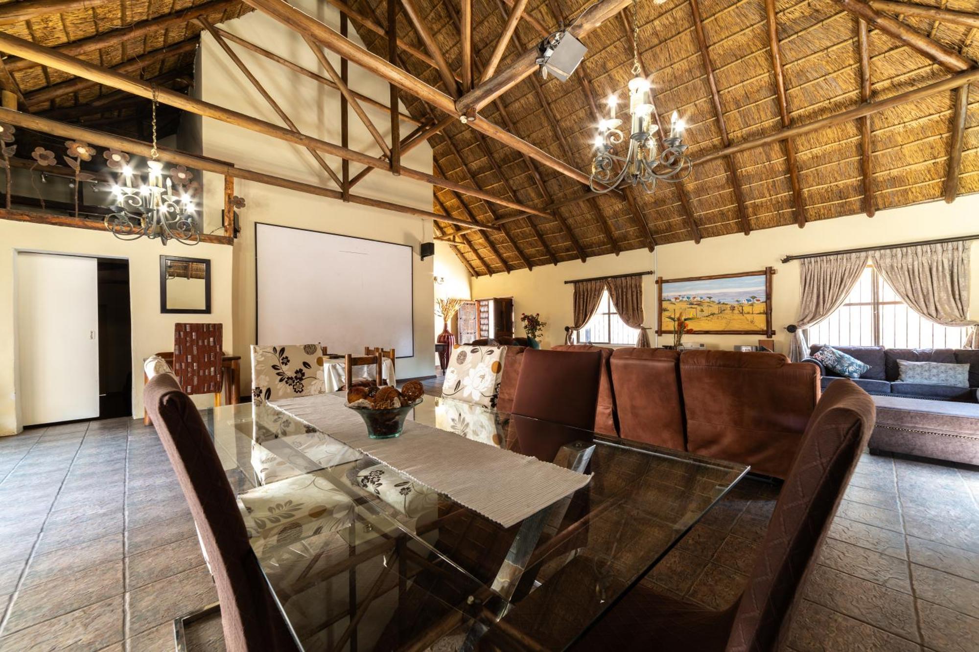 Thatch Haven Guesthouse Centurion Eksteriør billede
